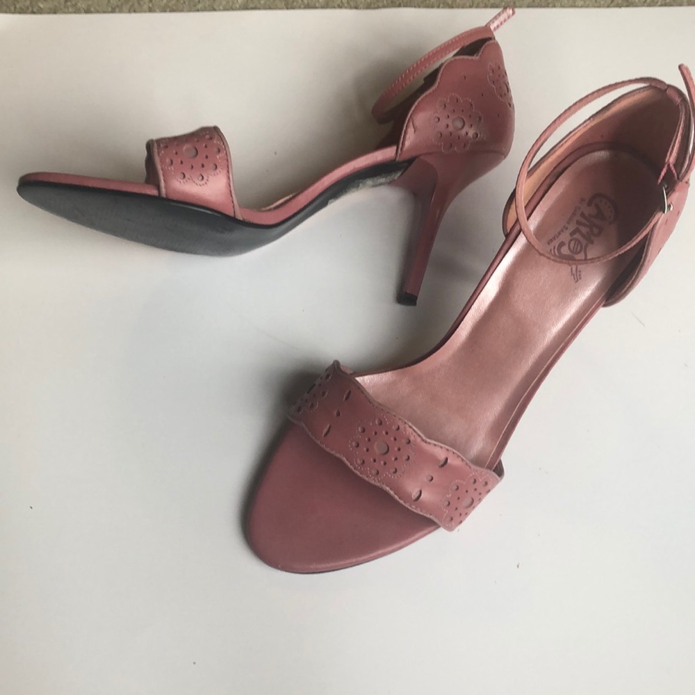 Pink high heels